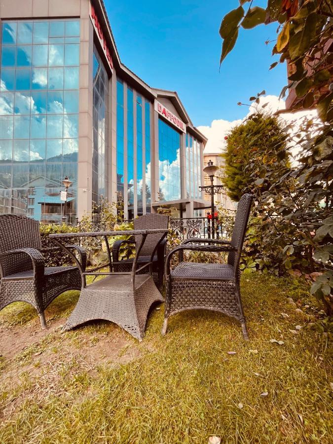 Snow Palm Resort, Manali Экстерьер фото